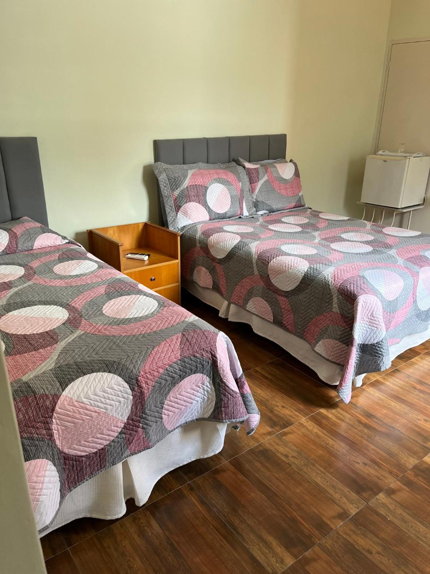 Pousada Familiar Vilage Bed & Breakfast Homestay Волта-Редонда Экстерьер фото