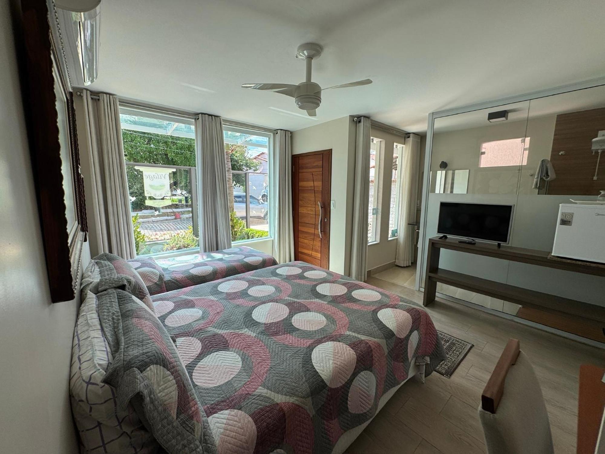 Pousada Familiar Vilage Bed & Breakfast Homestay Волта-Редонда Экстерьер фото