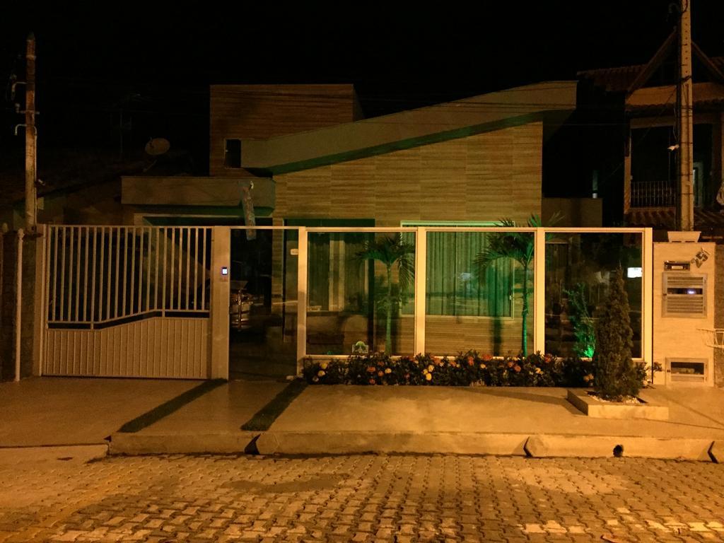 Pousada Familiar Vilage Bed & Breakfast Homestay Волта-Редонда Экстерьер фото